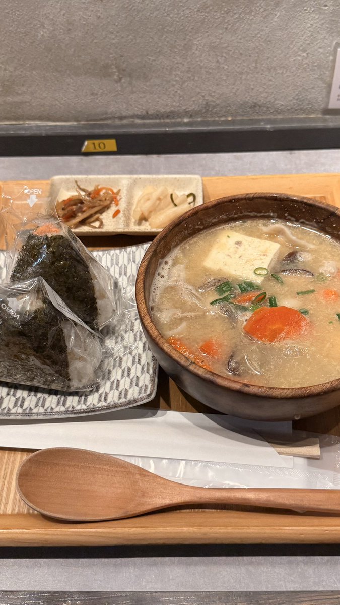 白瀬りか(Rika Shirase) tweet media