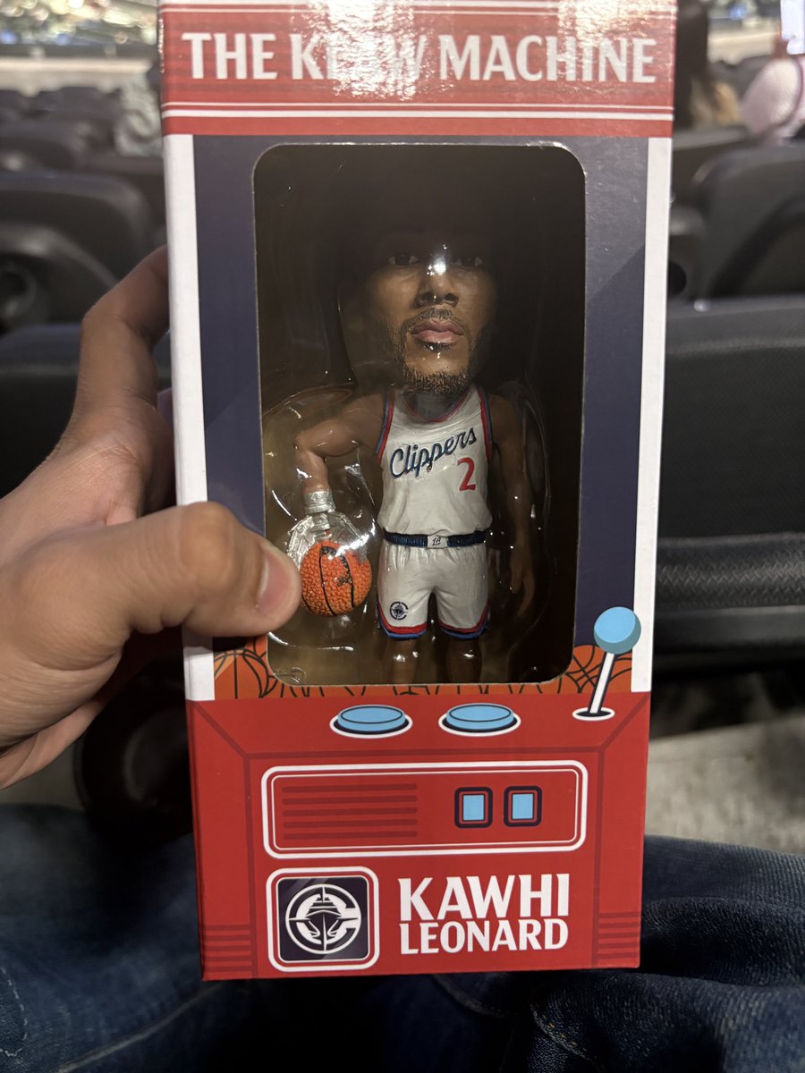 1017 🚁🚁ひ tweet media