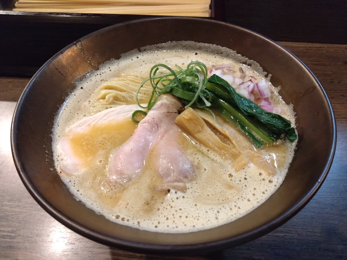 るーちょ tweet media