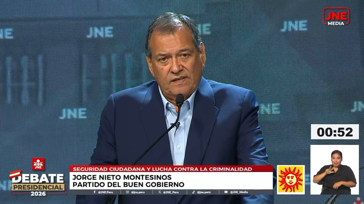 Roger García tweet media