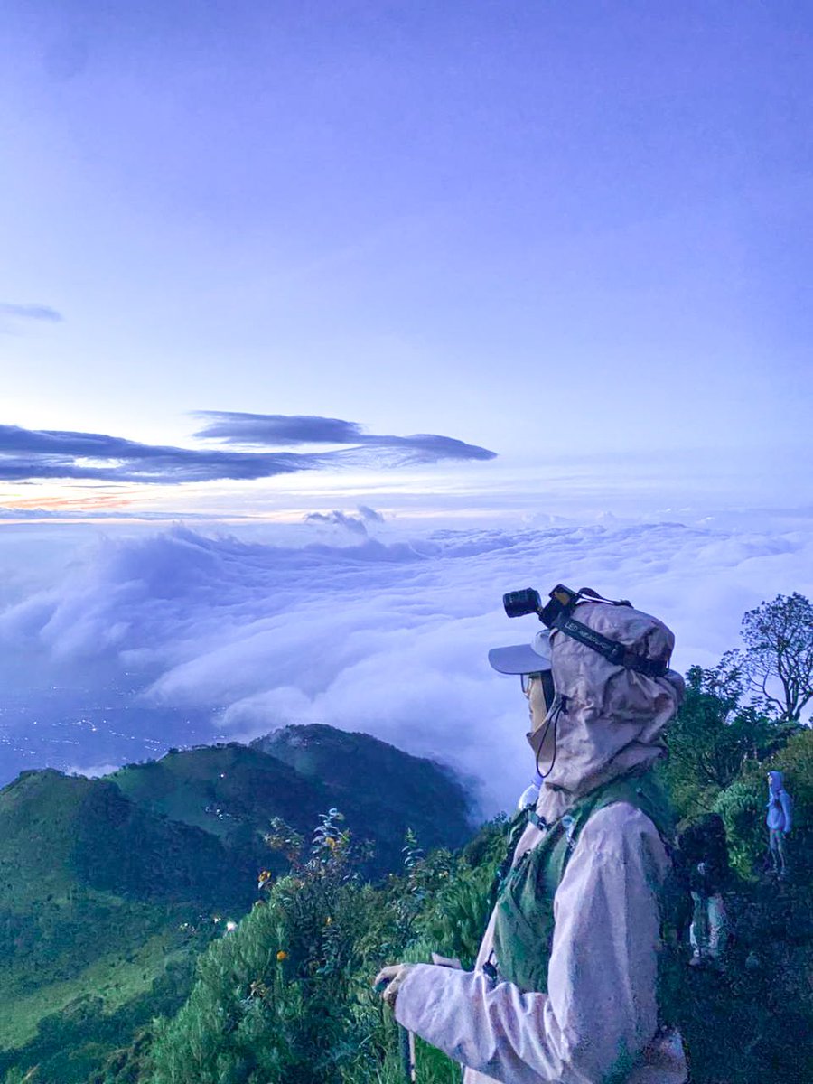 Febrianaaulia24's tweet photo. merbabu after lebaran
#mtmerbabu https://t.co/KKBpedTOIz