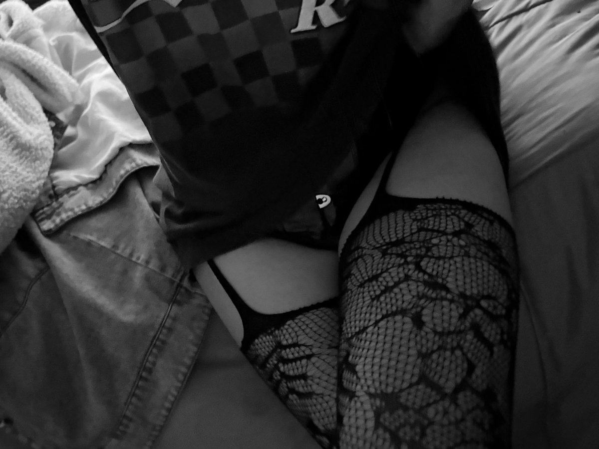 candylowl's tweet photo. Qué lindo miércoles 🥰

#femboy #cdmx #CDMX #dark
#gaycdmx #Trans #new #sex https://t.co/gVCLXp7dPc