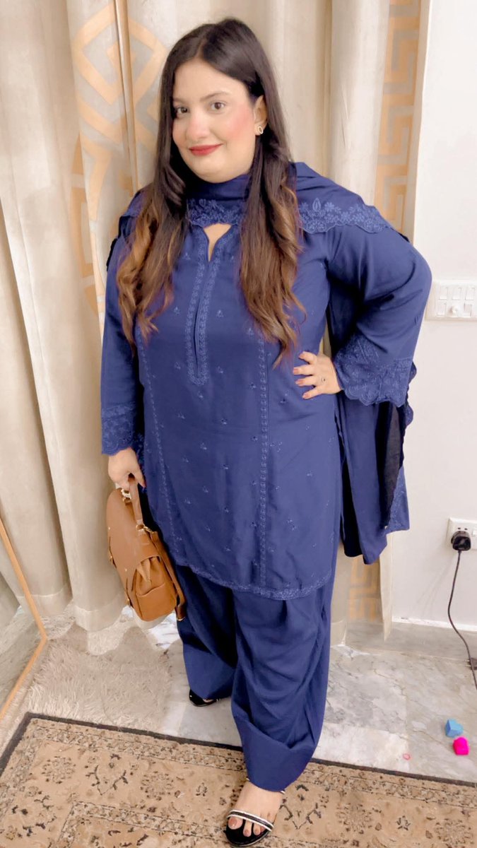 زویـⷨــͣــͥـــا خان 💚 tweet media