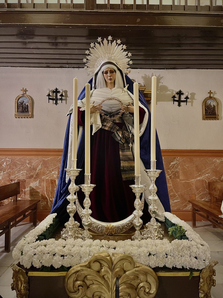 Sagrado Descendimiento tweet media