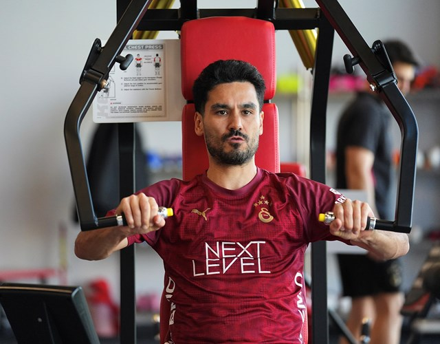 Penalty Area tweet media