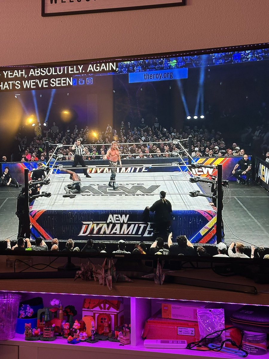 Auntie Collins | Sundays on Fightful Overbooked! tweet media