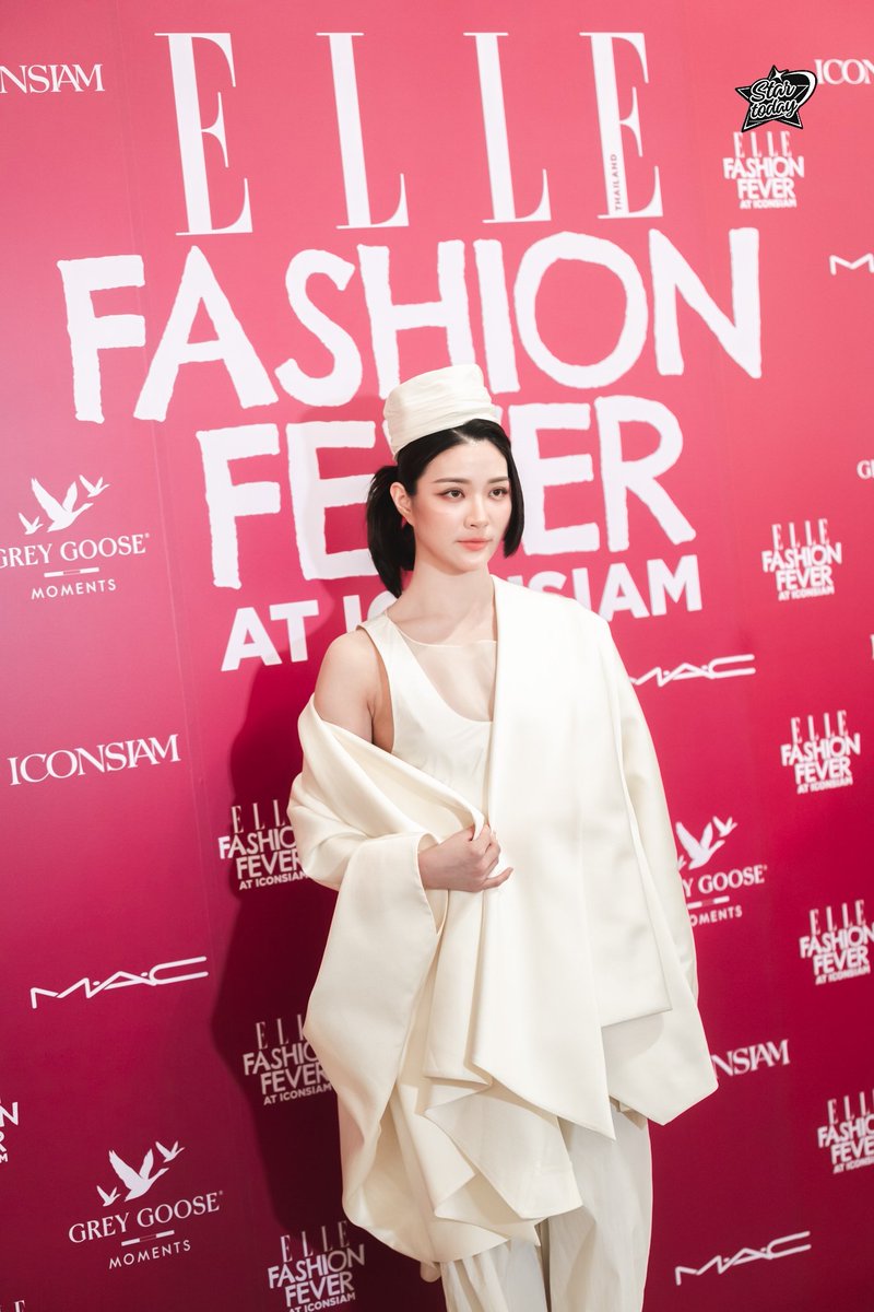 StarToday tweet media