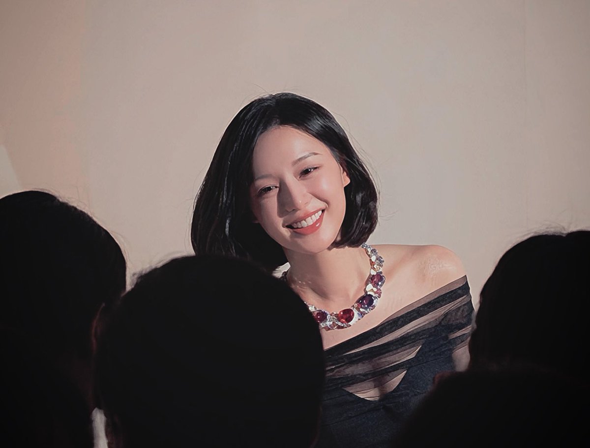 ꫂ ၴႅၴ𝖬𝖺𝗒 tweet media