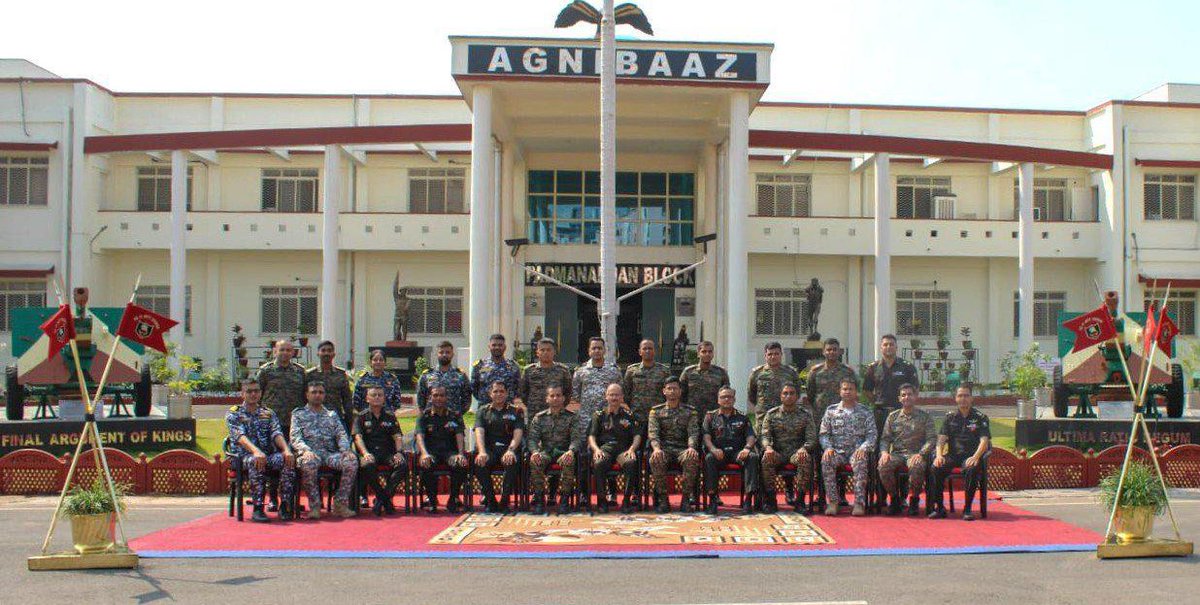IaSouthern's tweet image. As part of the Joint Intelligence, Surveillance and Reconnaissance (#ISR) Course, 19 officers from the Tri-Services and the Indian Coast Guard visited #AgnibaazDivision to gain firsthand insight into operational functioning, ISR integration and decision-making in a theatreised