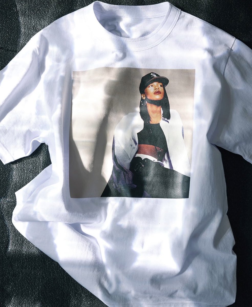 Official Aaliyah X @sacaiofficial collaboration collection Unisex