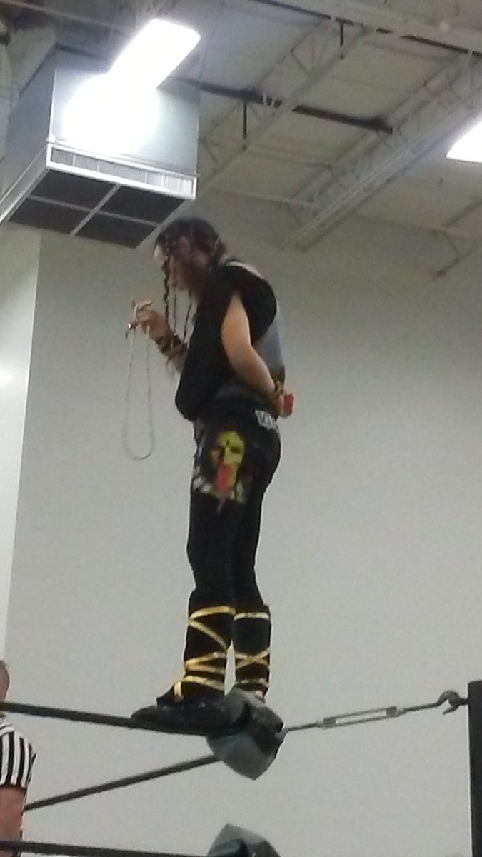 SmartMarkAlley's tweet photo. Kincaid at Legacy Pro Wrestling from 2018
#FlashBack #waybackwensday #wrestling https://t.co/lzhQfiAgfG