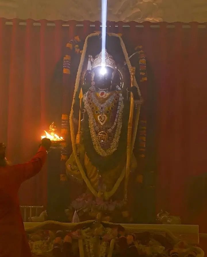 Ayodhya Darshan tweet media