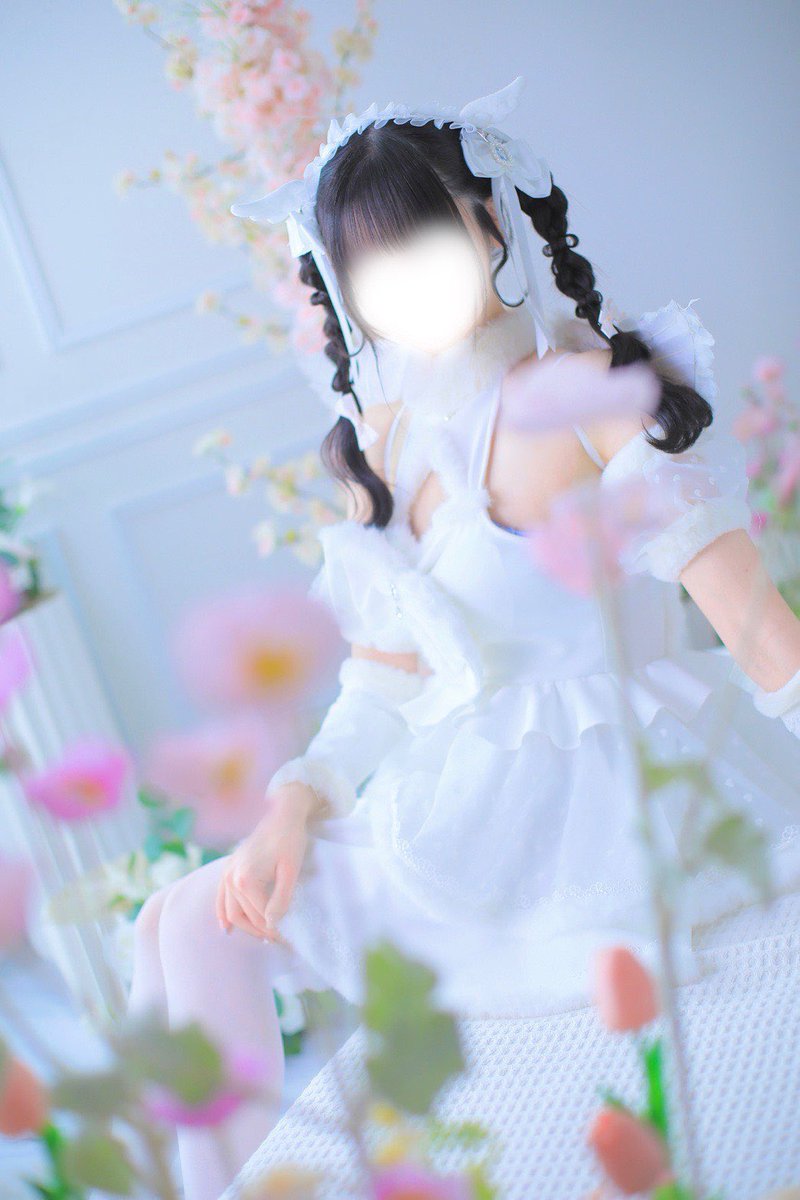face_studio1002's tweet photo. お知らせ📢  ́-

＼ NEW STUDIO ／
スタジオが新しくなりました💐🤍

カラフルなお花いっぱいの
可愛い空間に仕上がってます🫶🏻

『盛れる空間』ぜひ体験してみてください🌷𓂃 𓈒𓏸◌
model:amo🤍 https://t.co/y2QMGLgvbe