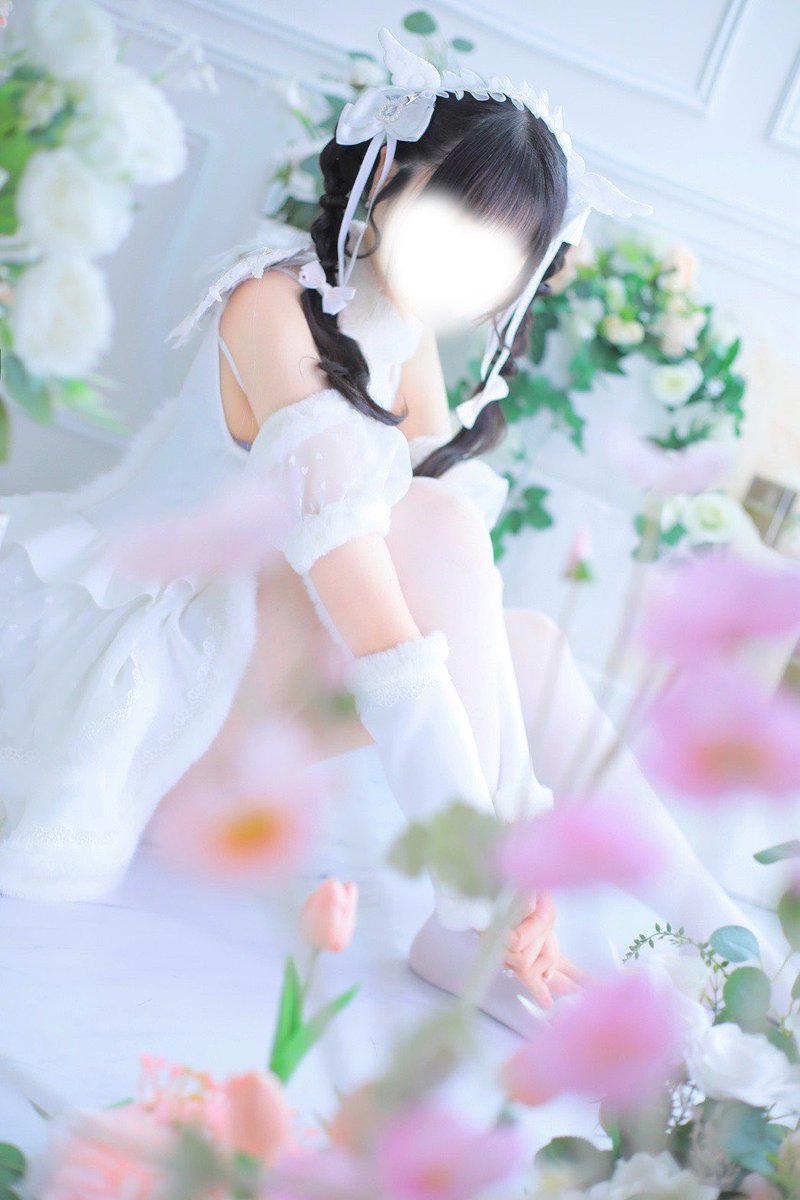 face_studio1002's tweet photo. お知らせ📢  ́-

＼ NEW STUDIO ／
スタジオが新しくなりました💐🤍

カラフルなお花いっぱいの
可愛い空間に仕上がってます🫶🏻

『盛れる空間』ぜひ体験してみてください🌷𓂃 𓈒𓏸◌
model:amo🤍 https://t.co/y2QMGLgvbe
