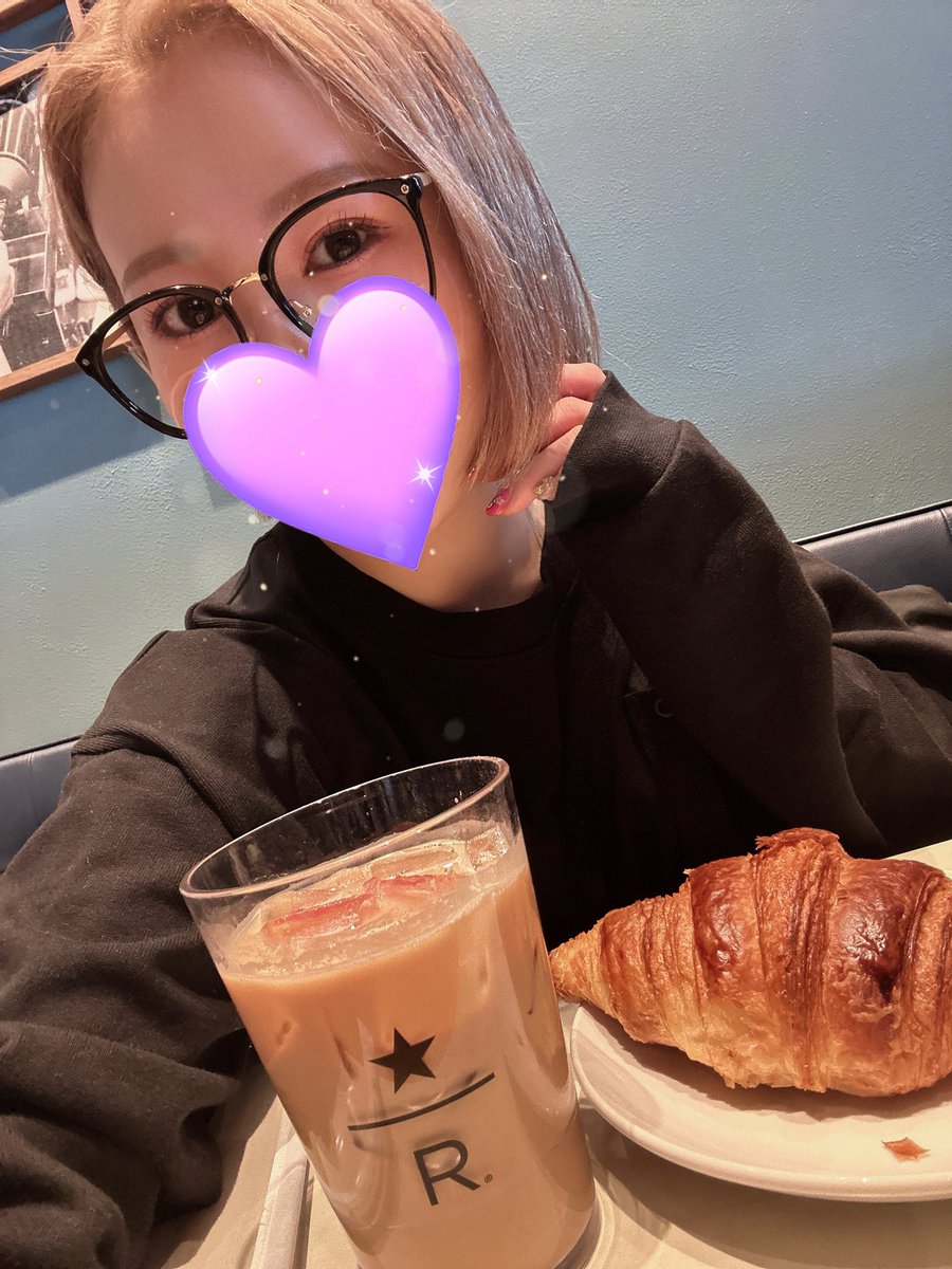 ソラマチに出来たスターバックスリザーブに早速☕️❤︎ コルネッティ