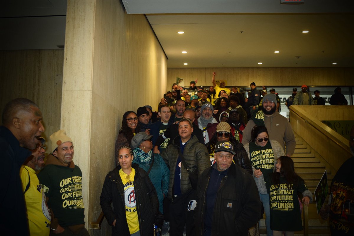 TWU Local 100 tweet media