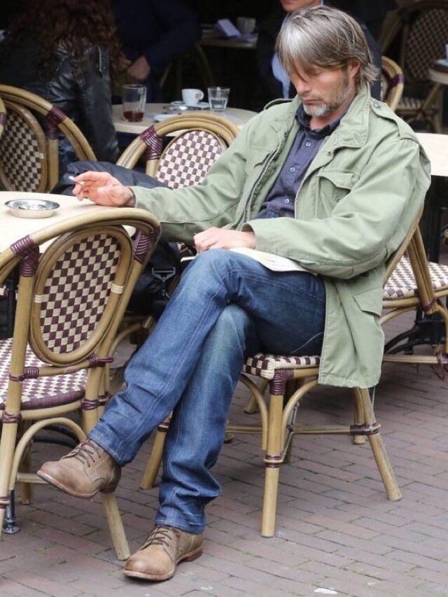 모네 mone tweet media