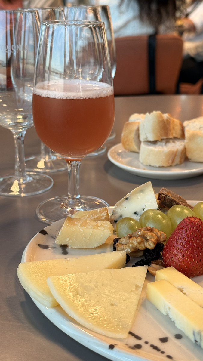 Paco Almeida tweet media