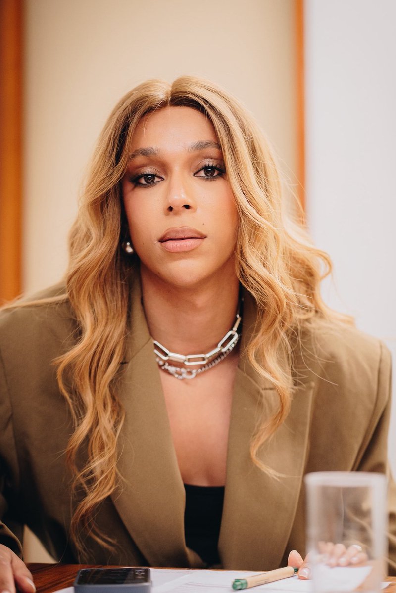 République tweet media