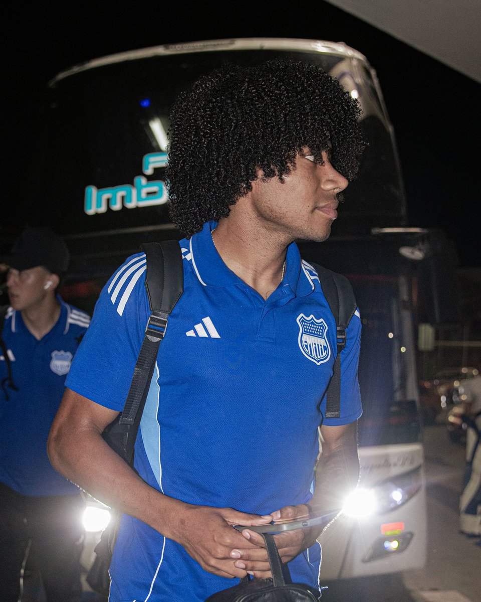 CSEmelec's tweet photo. En Salinas.
A trabajar.

#VolviendoASerEmelec 🔵 https://t.co/tQcYqNwjRk