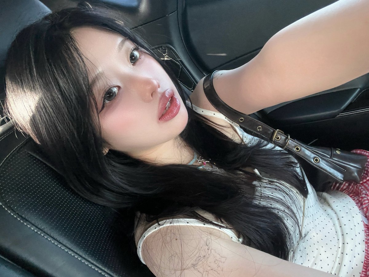 종현이 tweet media