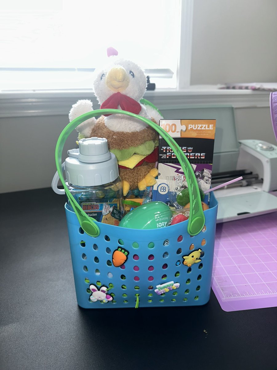 Pretty Rebel tweet media