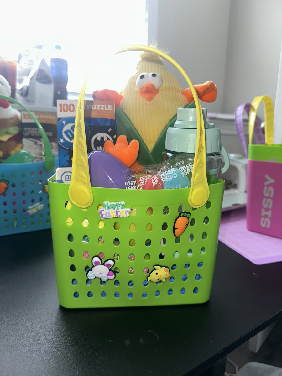 Pretty Rebel tweet media