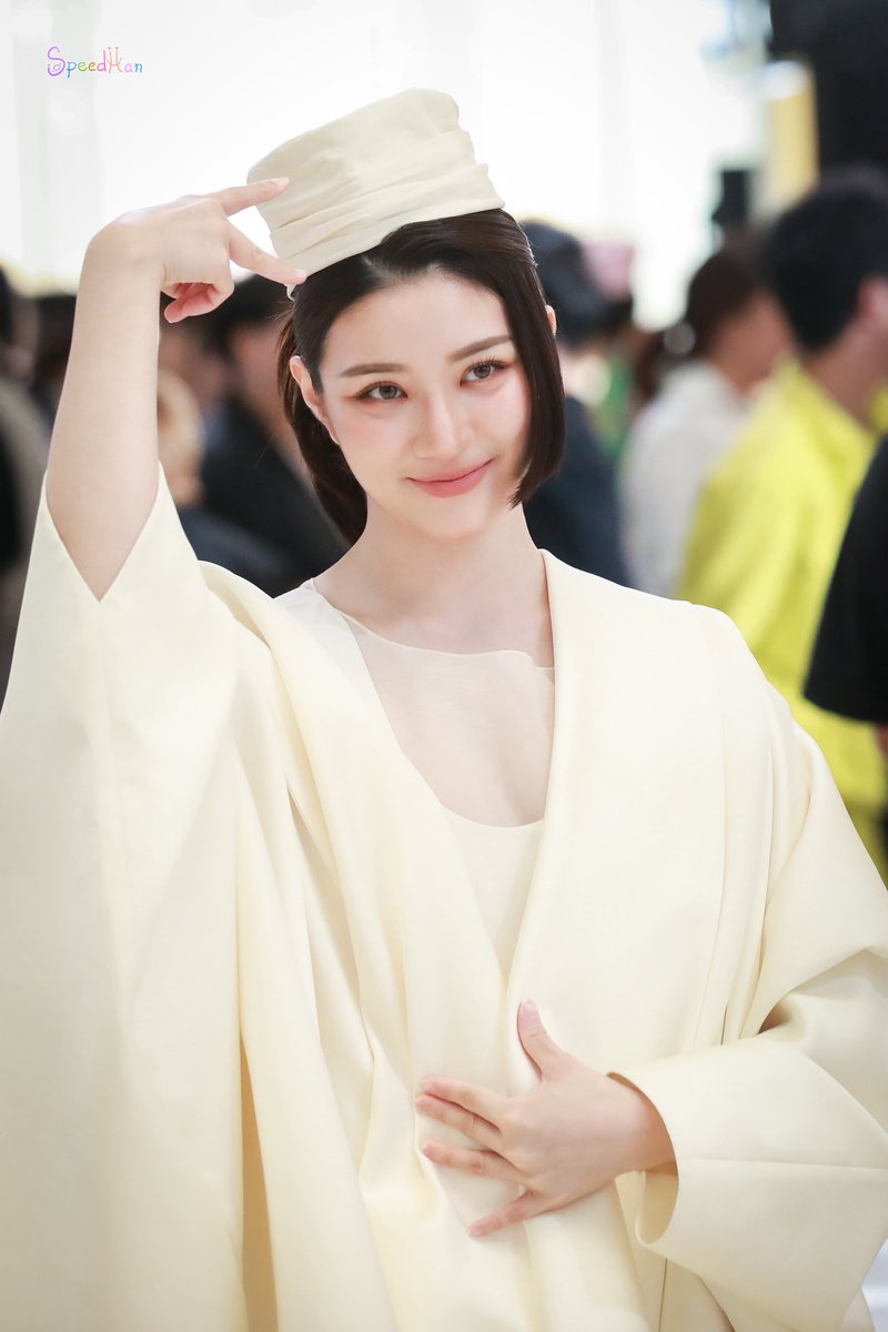 STARRY NIGHT tweet media