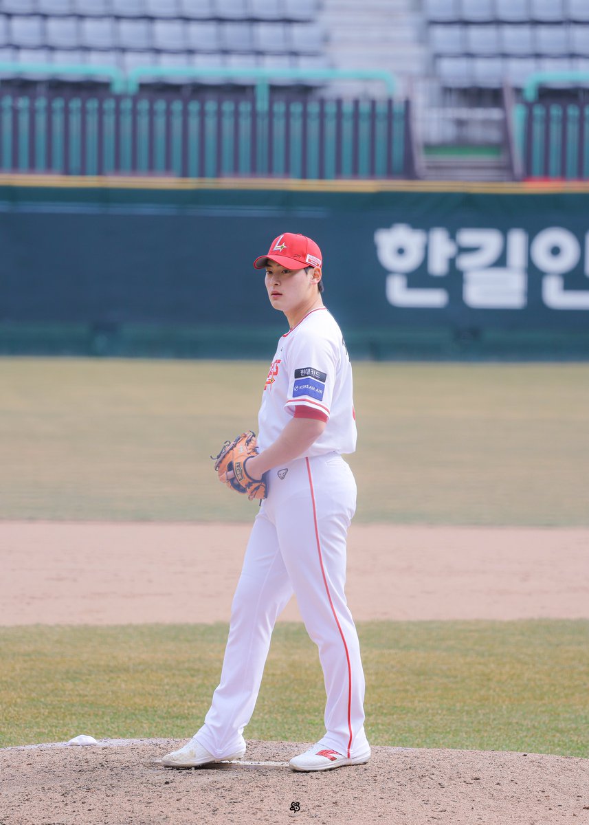 ෆ²⁹ tweet media