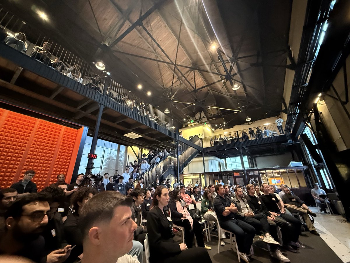 Greg Kamradt tweet media