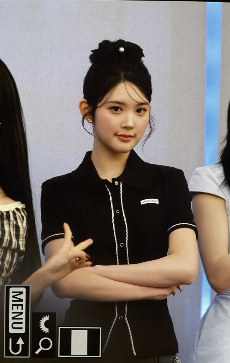 인인인 tweet media