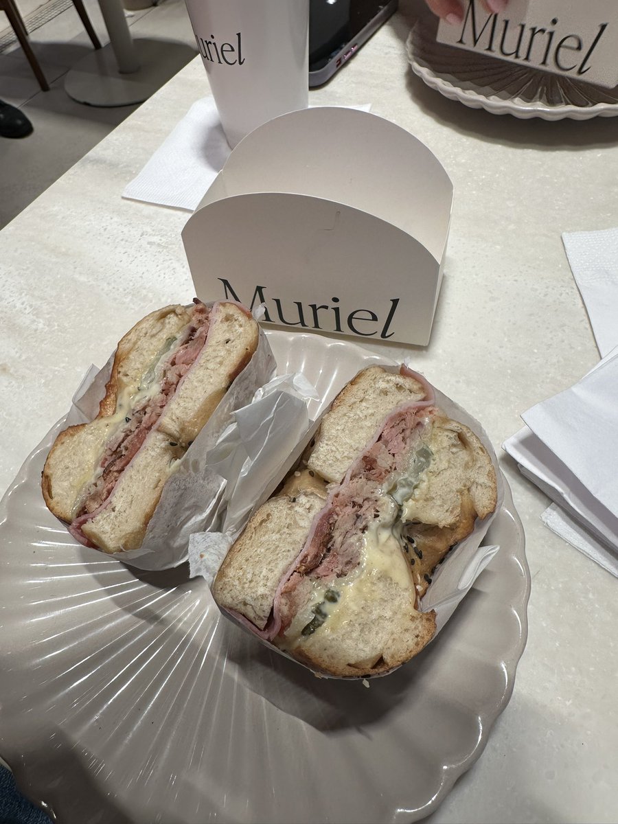 Pablo A. tweet media