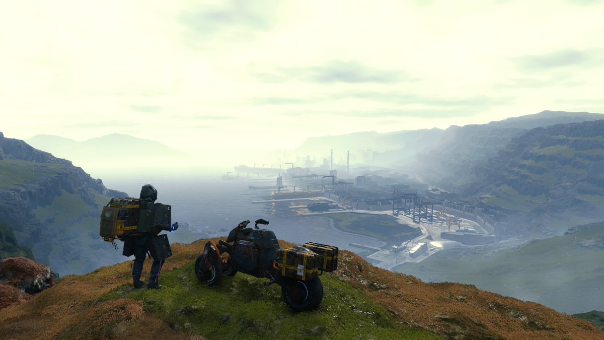 Finally giving Death Stranding a proper go. All I can say is if Hideo Kojima ever gets that movie, I will fight to get an early screening of it. This is an absolutely beautiful game.