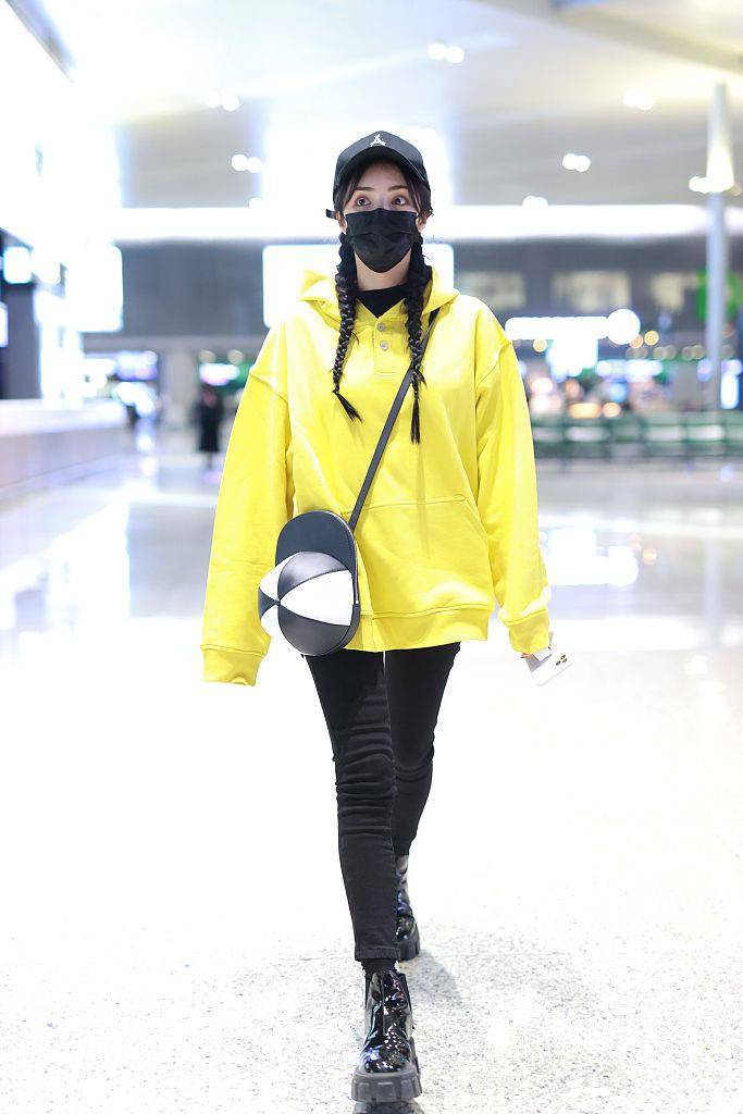 Victoria Mitchem tweet media