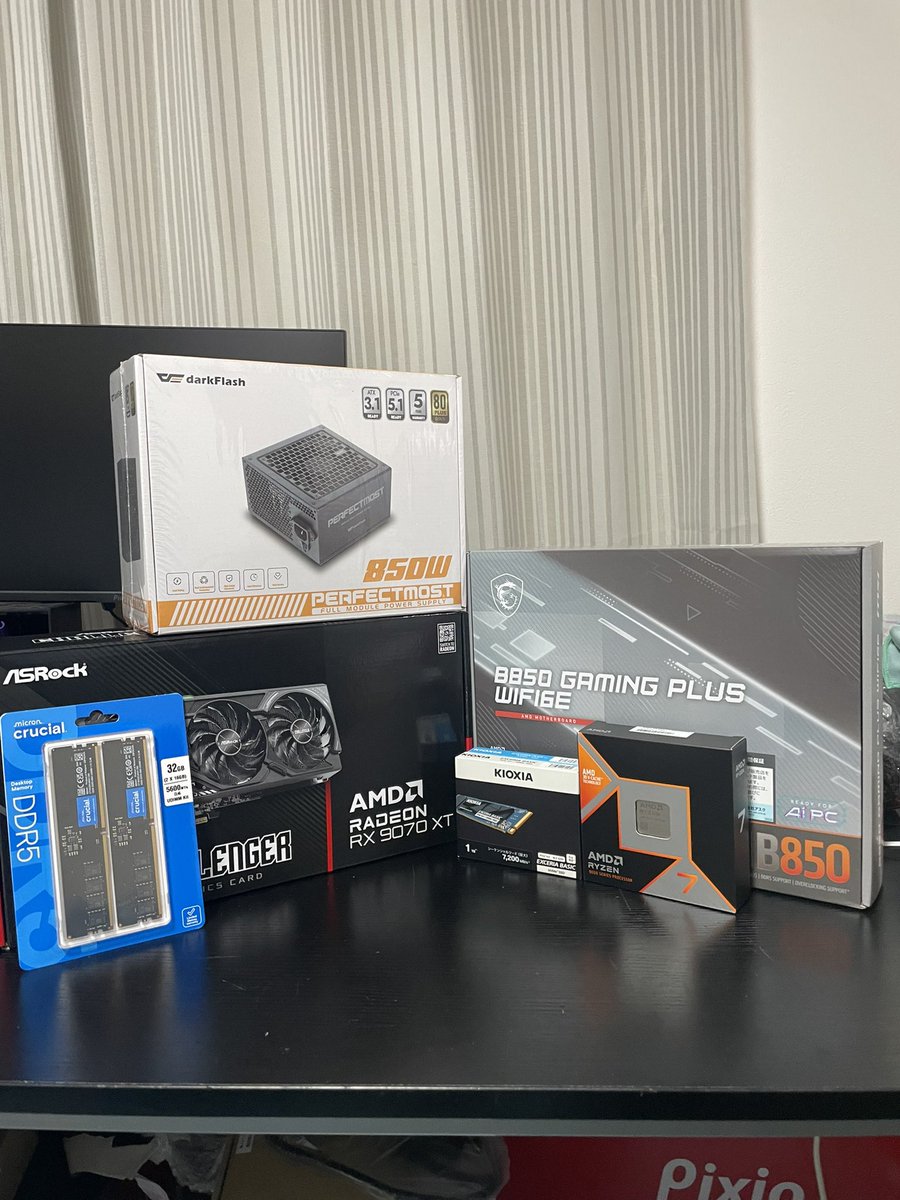 Eddelta_pc_web's tweet image. こんにちは！
一週間も後半戦ですね！
自分のペースで頑張りましょう💪

本日もPCの組み立て進めております🛠️

一部カスタムされておりますが
こちらの商品は
リプにてURL載せております！
かなりコスパ良くおすすめです
#ゲーミングPC #ASRock #MSI