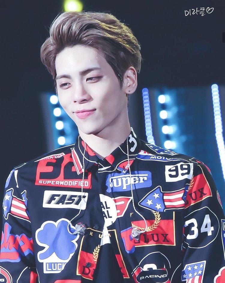 For Jonghyun tweet media