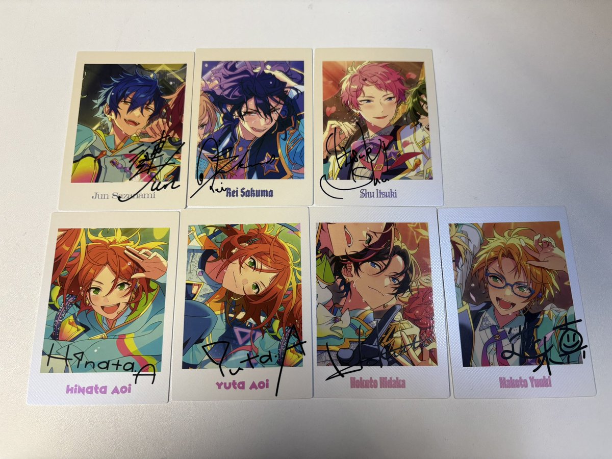 _Ka_ya___'s tweet photo. 【あんスタ10th展示会　特典　ぱしゃっつ　交換】

譲…特典：⭐︎薫.英智.敬人.スバル.真.宙3.晃牙.ユメ.ライカ.ひなた.光満.千秋
ぱしゃっつ：⭐︎零.ゆうた.ひなた.宗.真.北斗.ジュン

求：特典：渉.桃李×1
ぱしゃっつ：渉.こはく
☆はどちらもこはくのみ

郵送又は池袋手渡し
→ https://t.co/cB5xdWdNBy