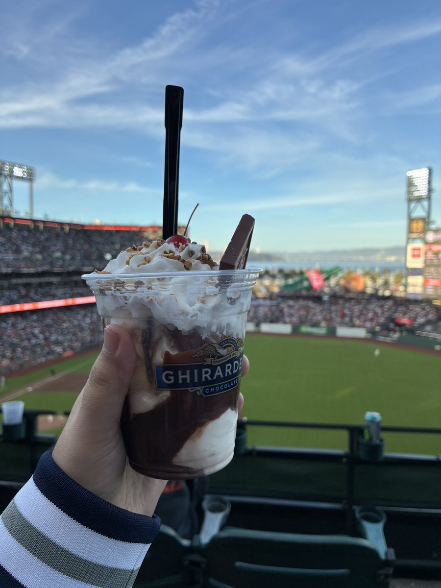 Janet 🇲🇽✨ tweet media