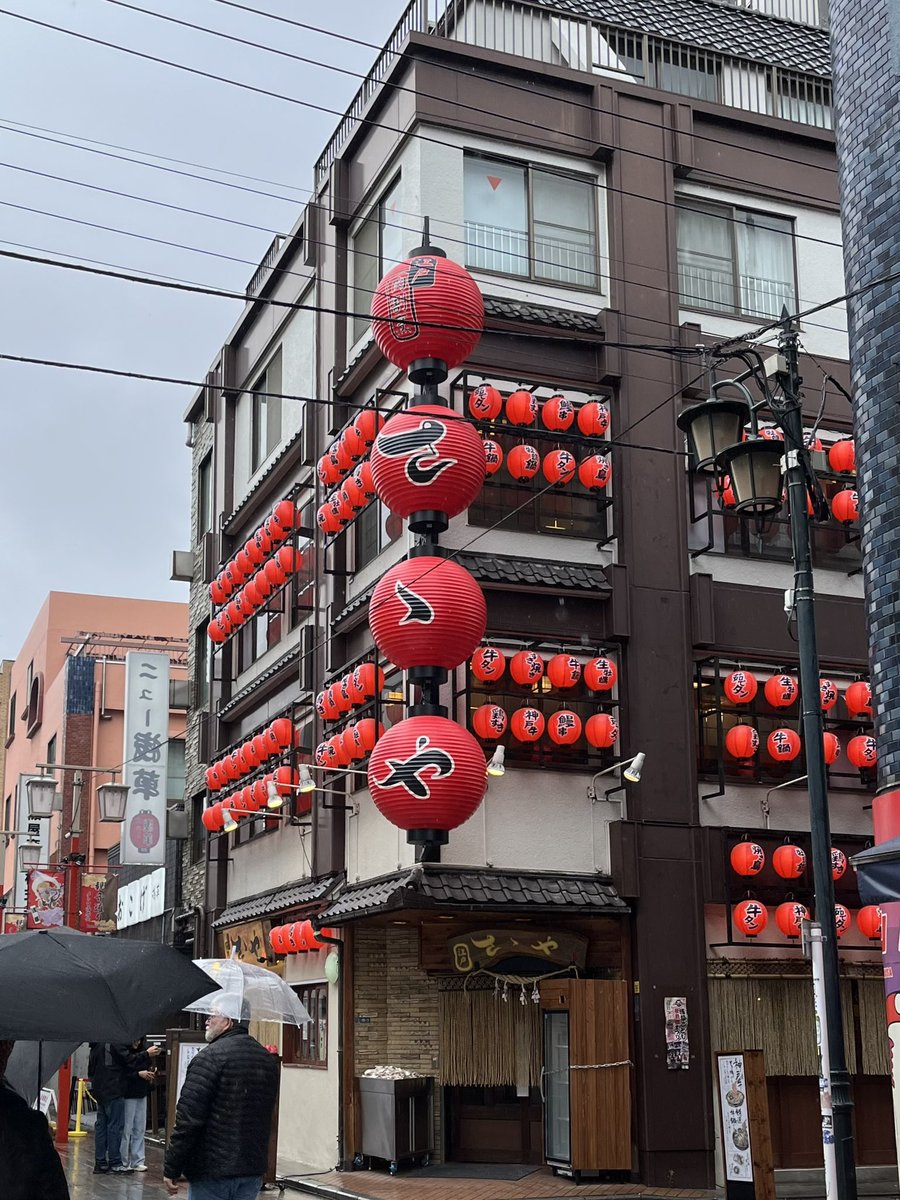 なべけい tweet media