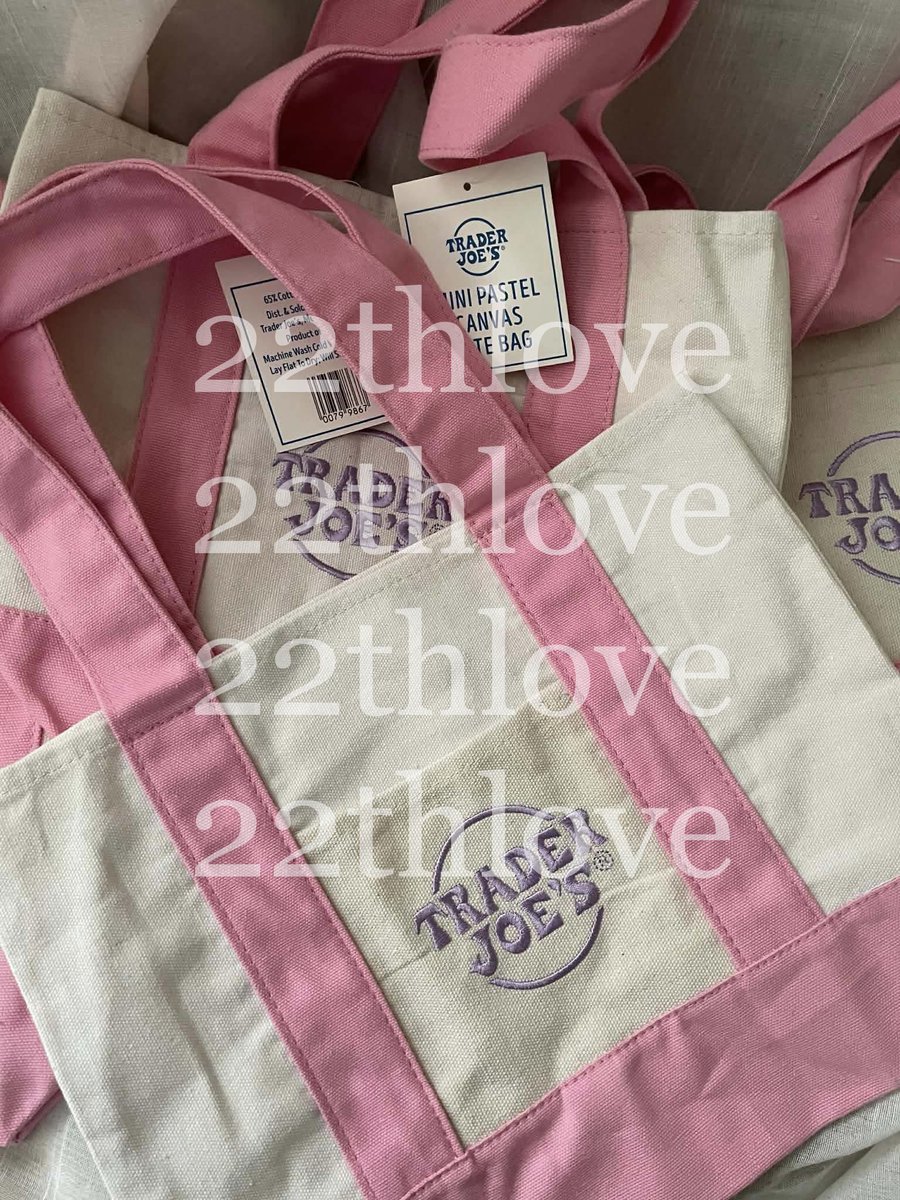 22thlove's tweet photo. 🌷Trader Joe's MINI Tote Bag - US Pasabuy!
Limited edition, authentic TJ tote bag

- 550 each
- ETA: End of April (US to PH)
- 50% downpayment to reserve
- Remaining balance once onhand

Available:
Pink - 4
Purple - 12
Mint - 4
Blue - 4 https://t.co/vCSzoC4dic