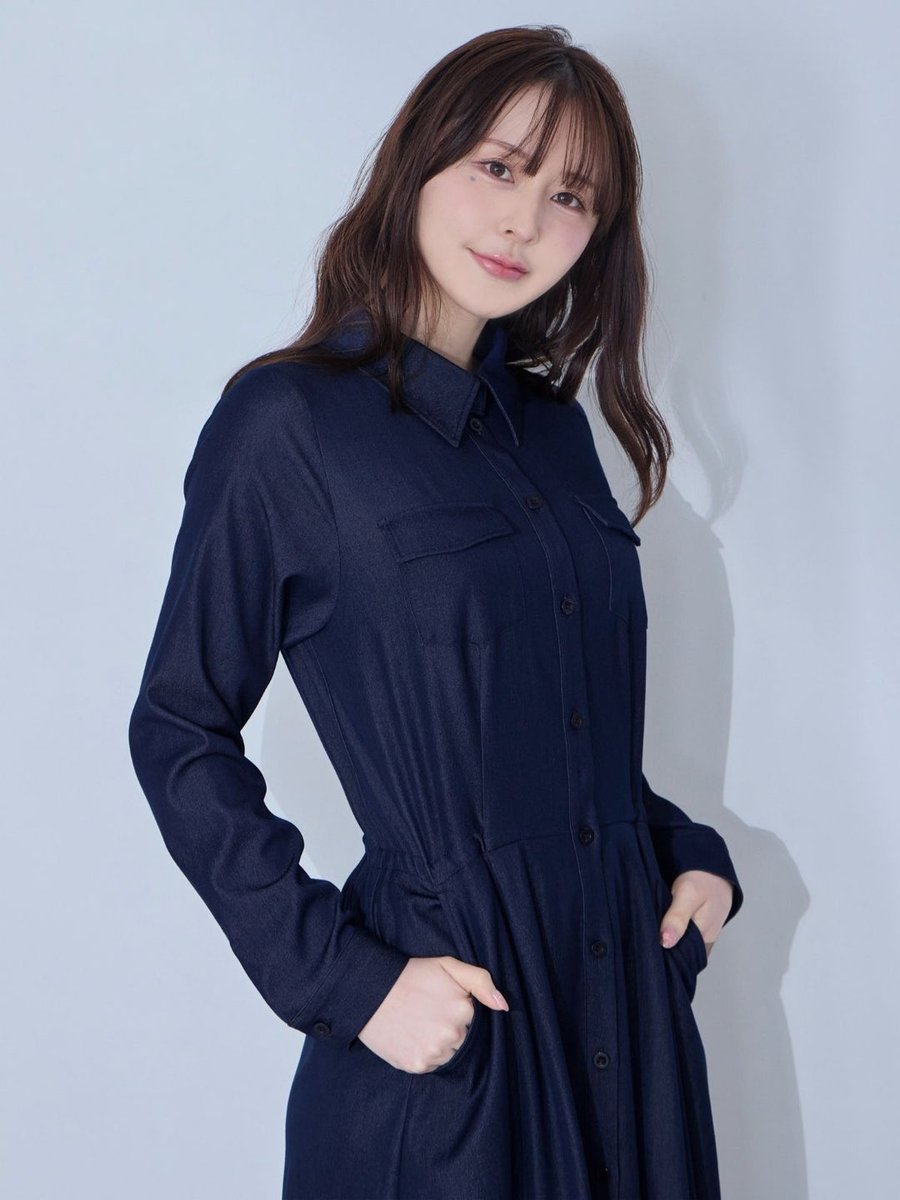 overE│胸が大きな女性のブランド tweet media