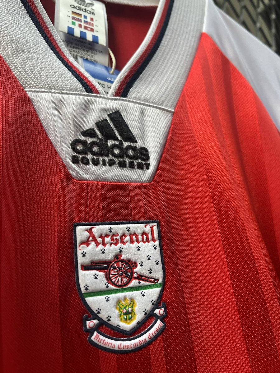 Forward Football Shop tweet media