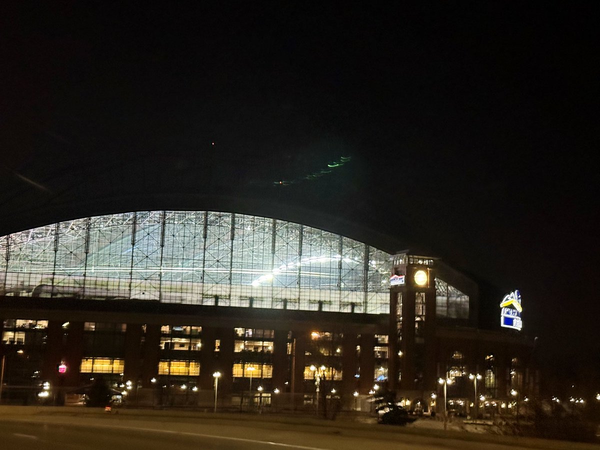 Liddle Tina tweet media