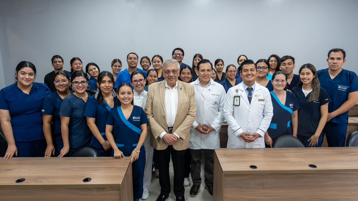 Universidad Ecotec tweet media