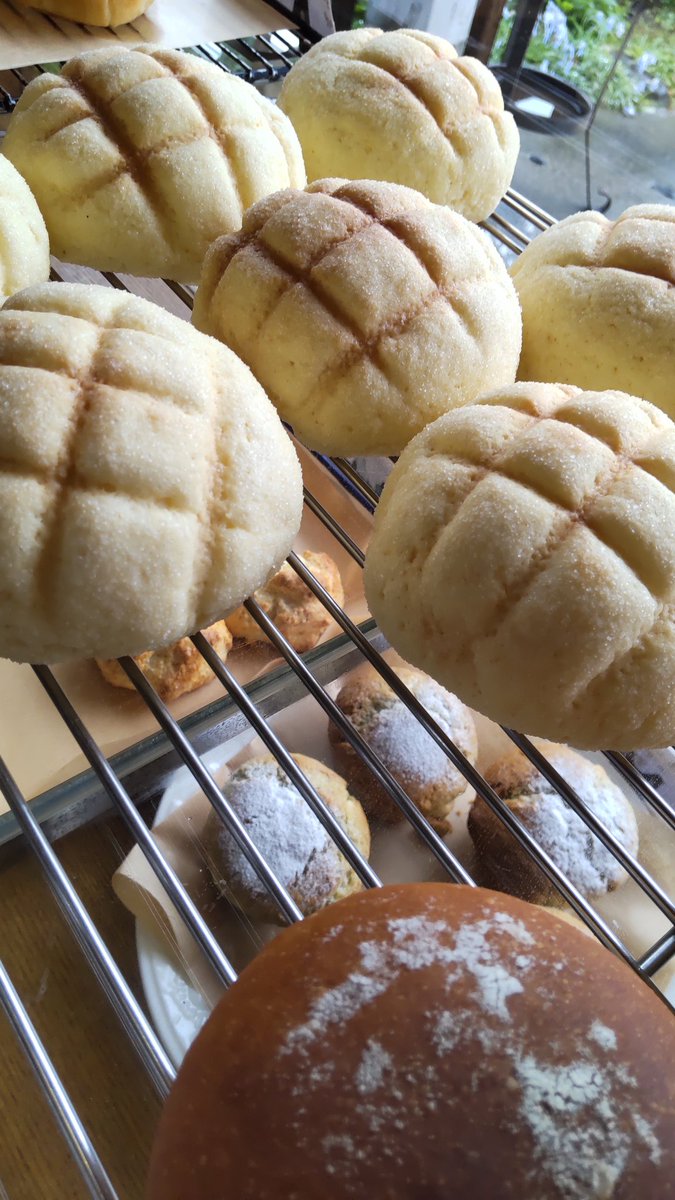 necoya bakery tweet media