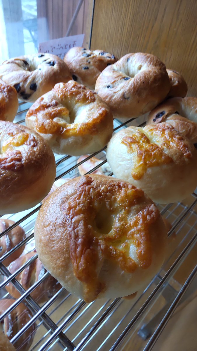 necoya bakery tweet media