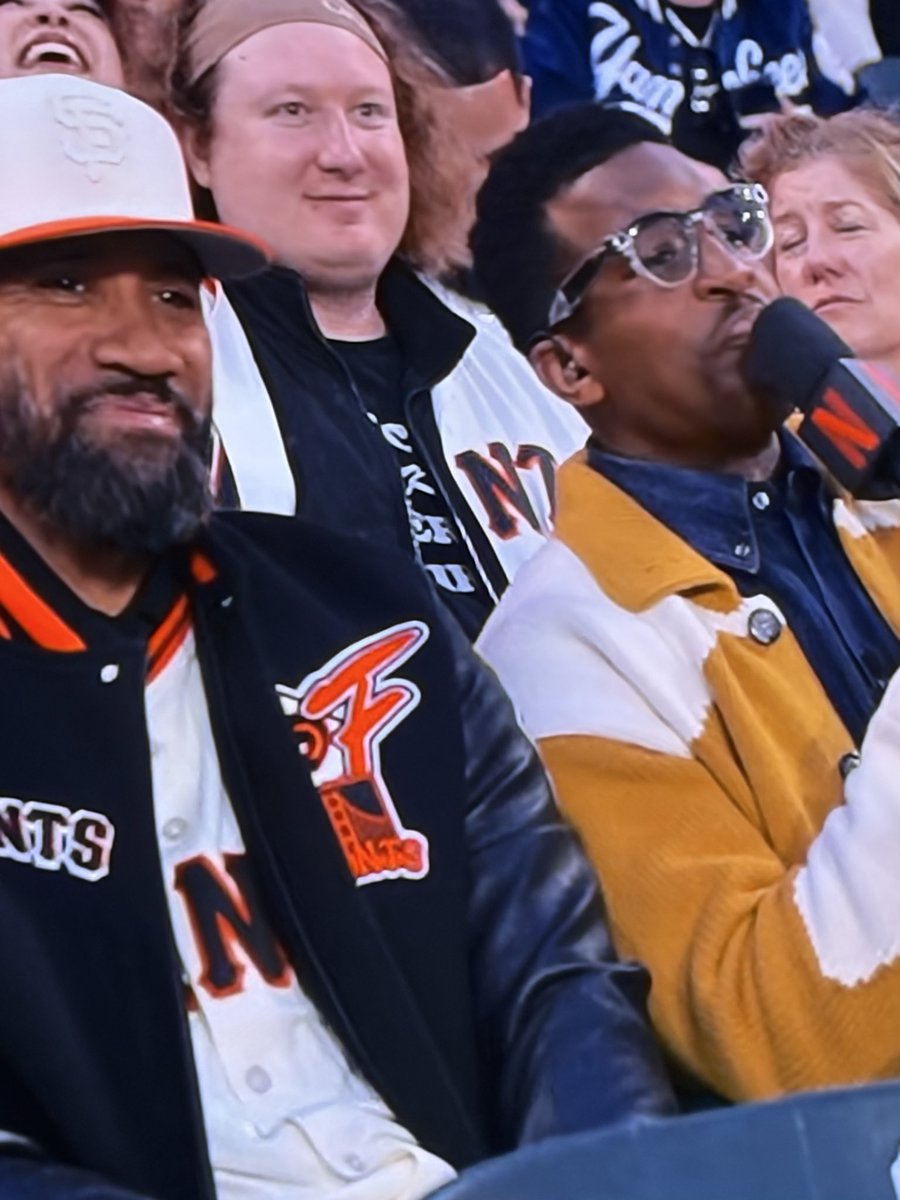 maxxelkins's tweet photo. @PFTCommenter I didn’t know you were a Giants fan https://t.co/TxOkQpnYAy