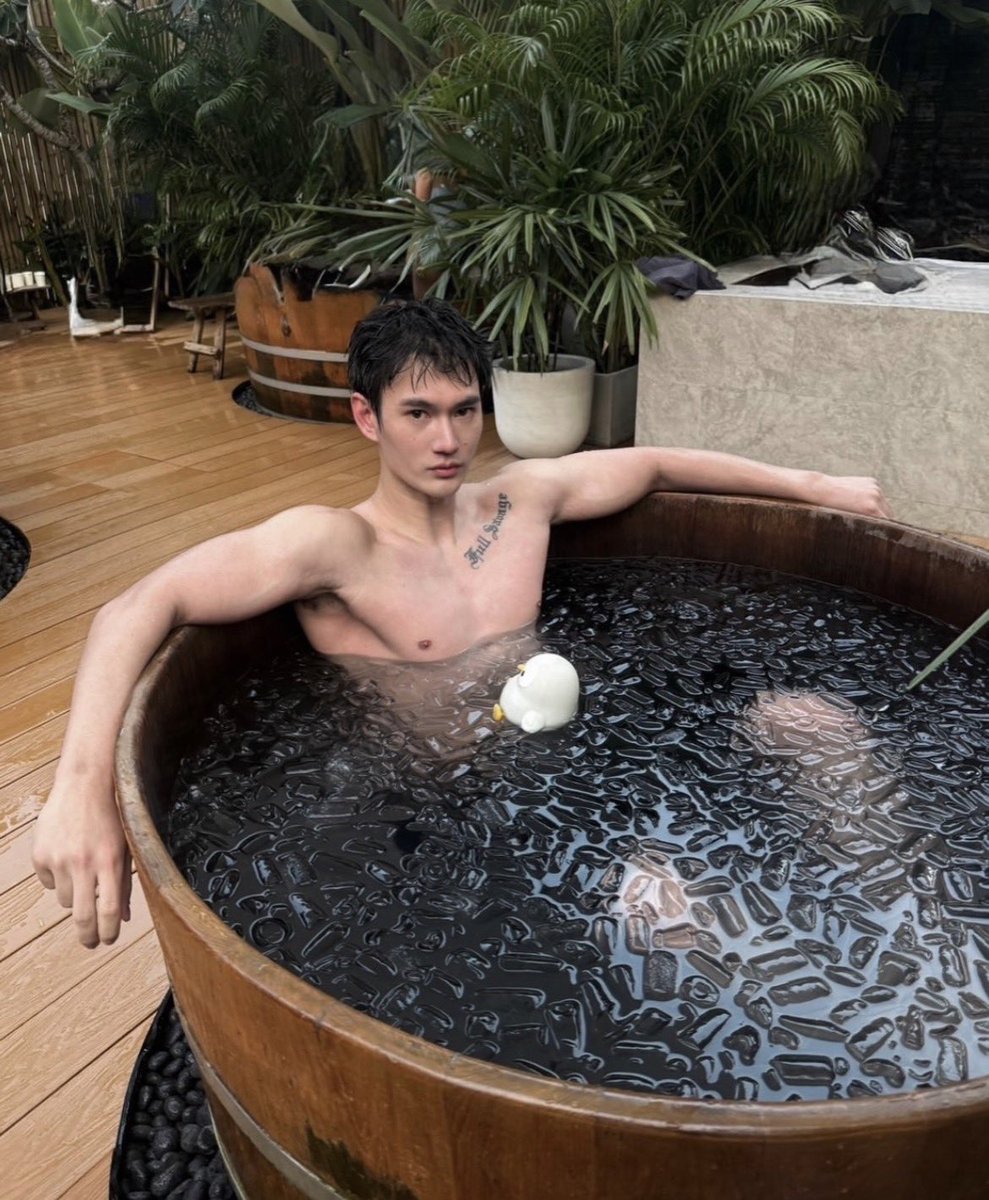 แอคแมว || ที่ชอบกินนมกล้วย 🥛🍌 tweet media