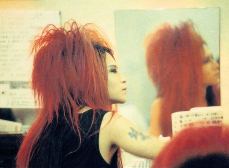 hide daily❤️💛❤️💛 tweet media