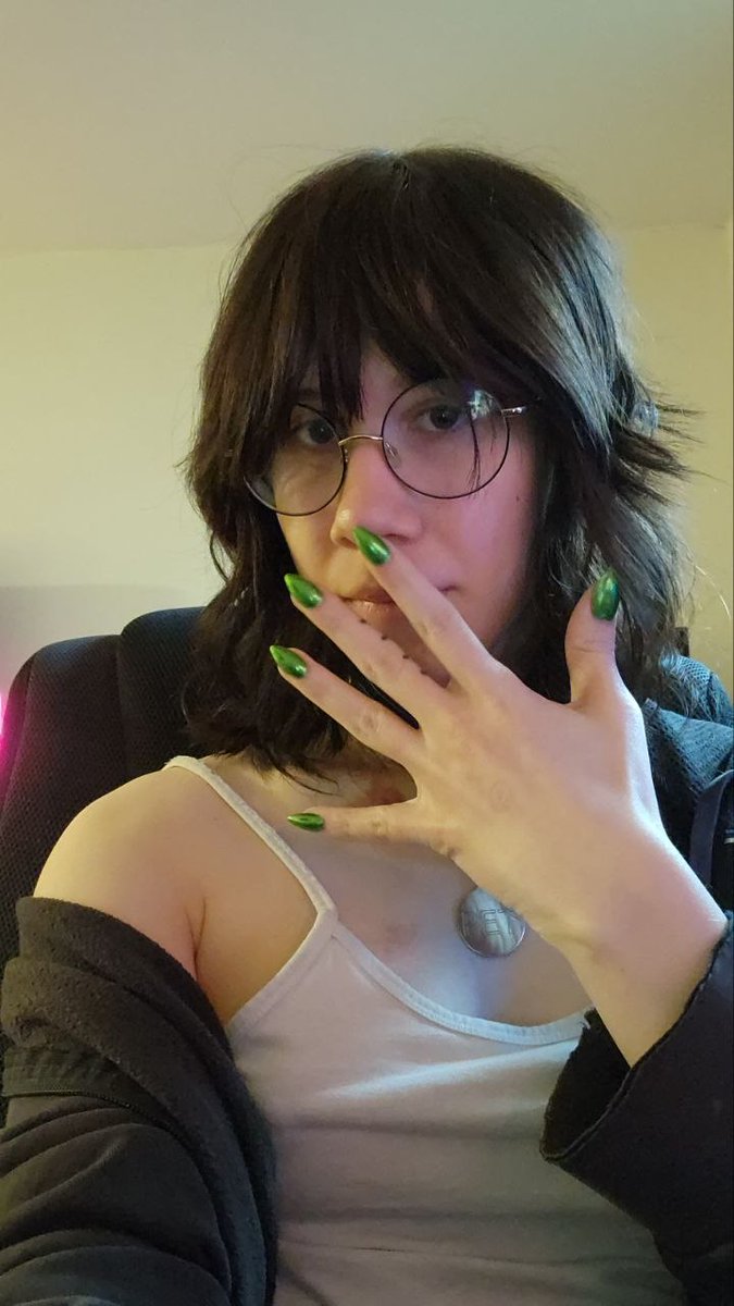 Ms. Peep (pet) tweet media